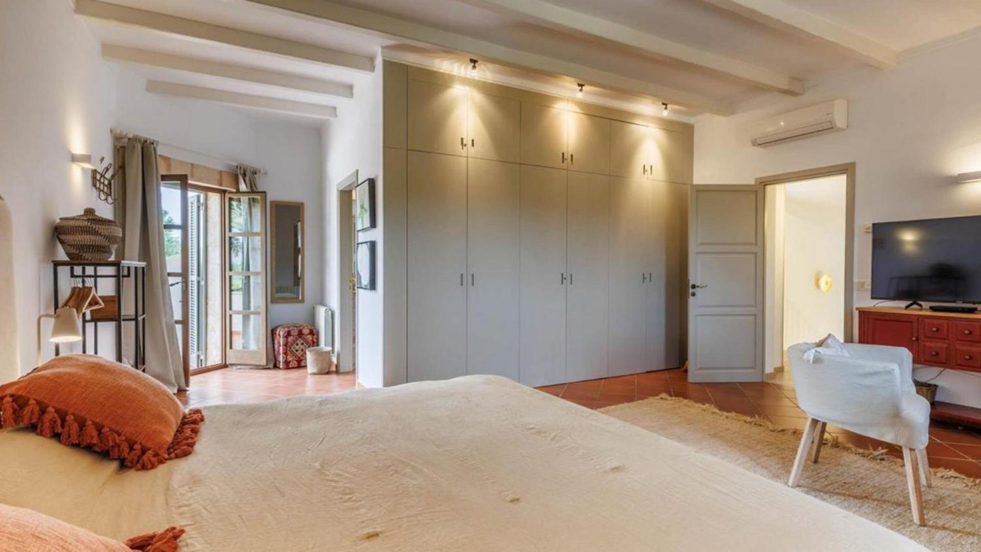 Pinet Maison De Vacances Luxury Hébergement de vacances Saint-Tropez